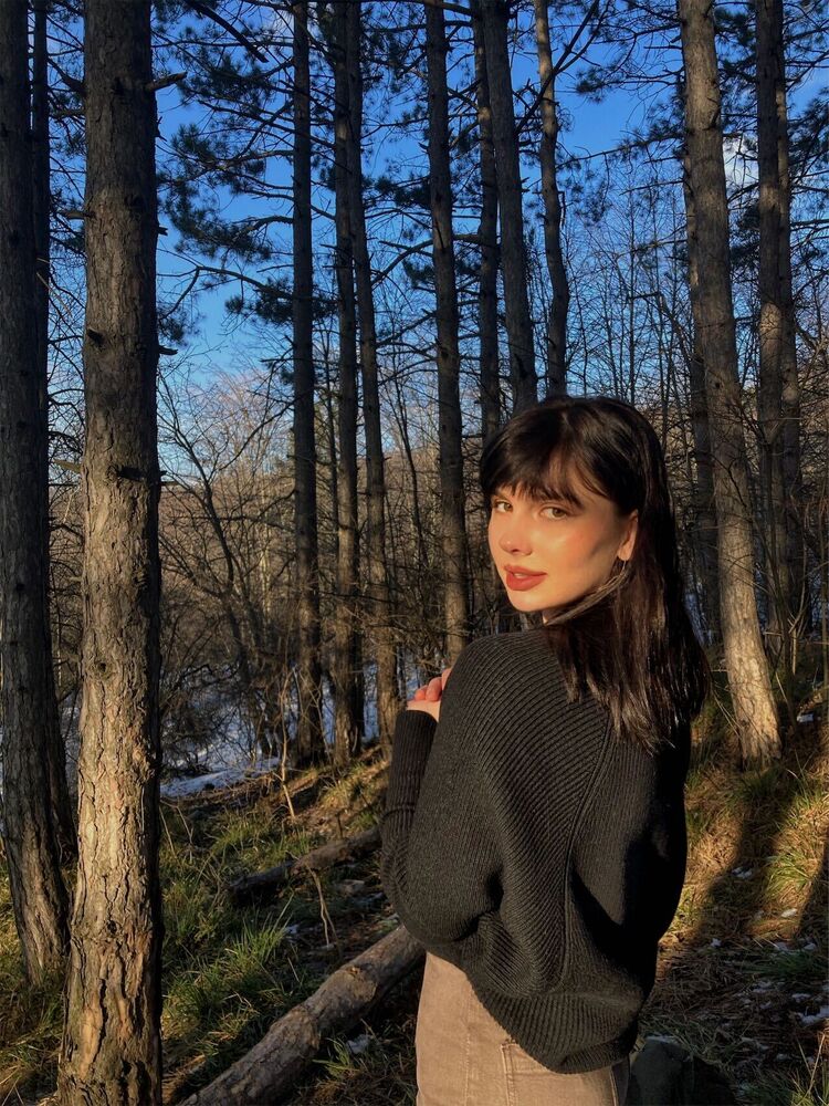  -,   , 22 ,   