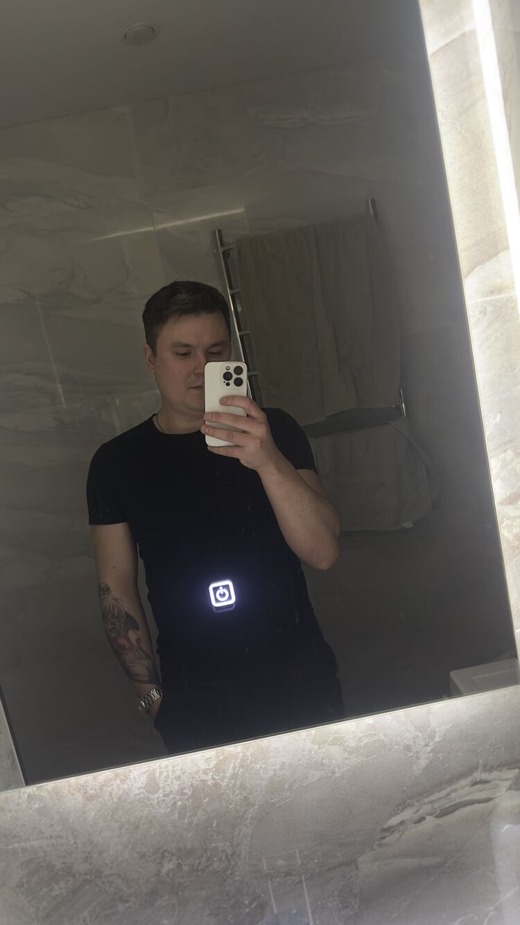  52883042  , 32 ,    