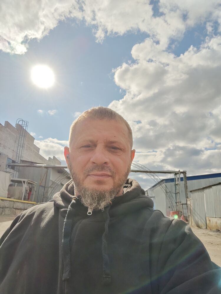  42503292  , 47 ,    