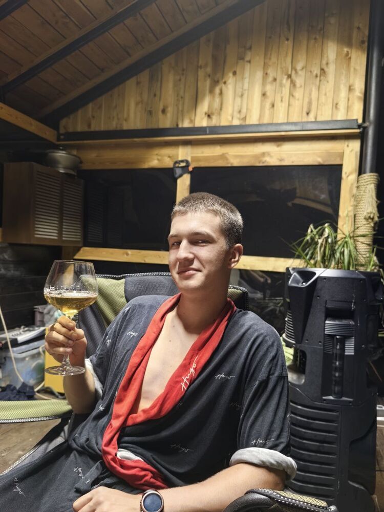  54013892  , 19 ,    -