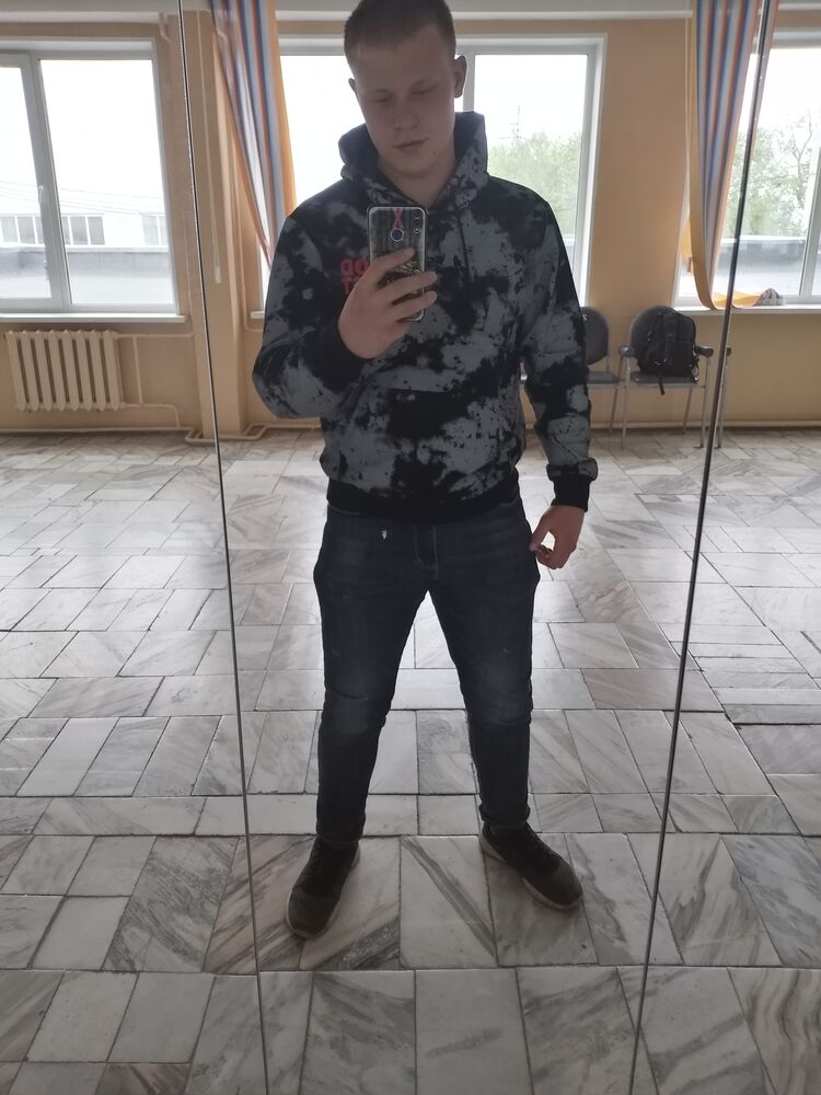  39976802  , 21 ,    