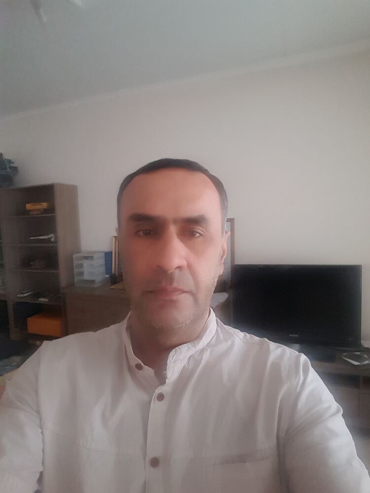  24841822  , 51 ,    