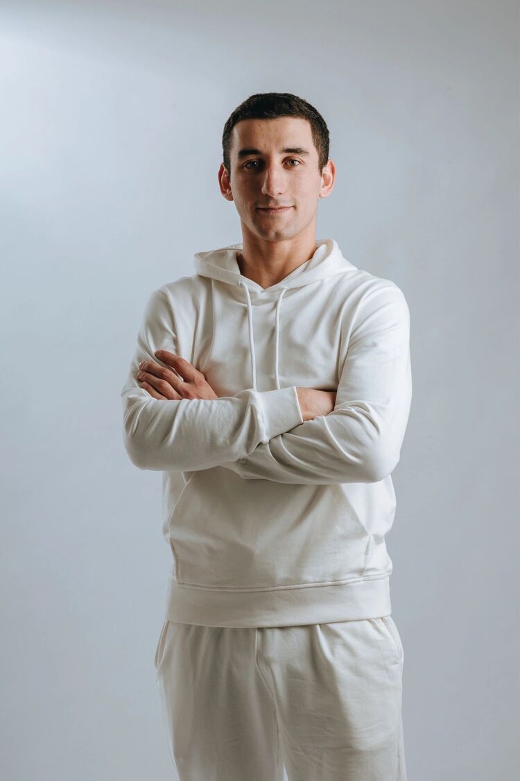  ,   Alim, 26 ,   ,   