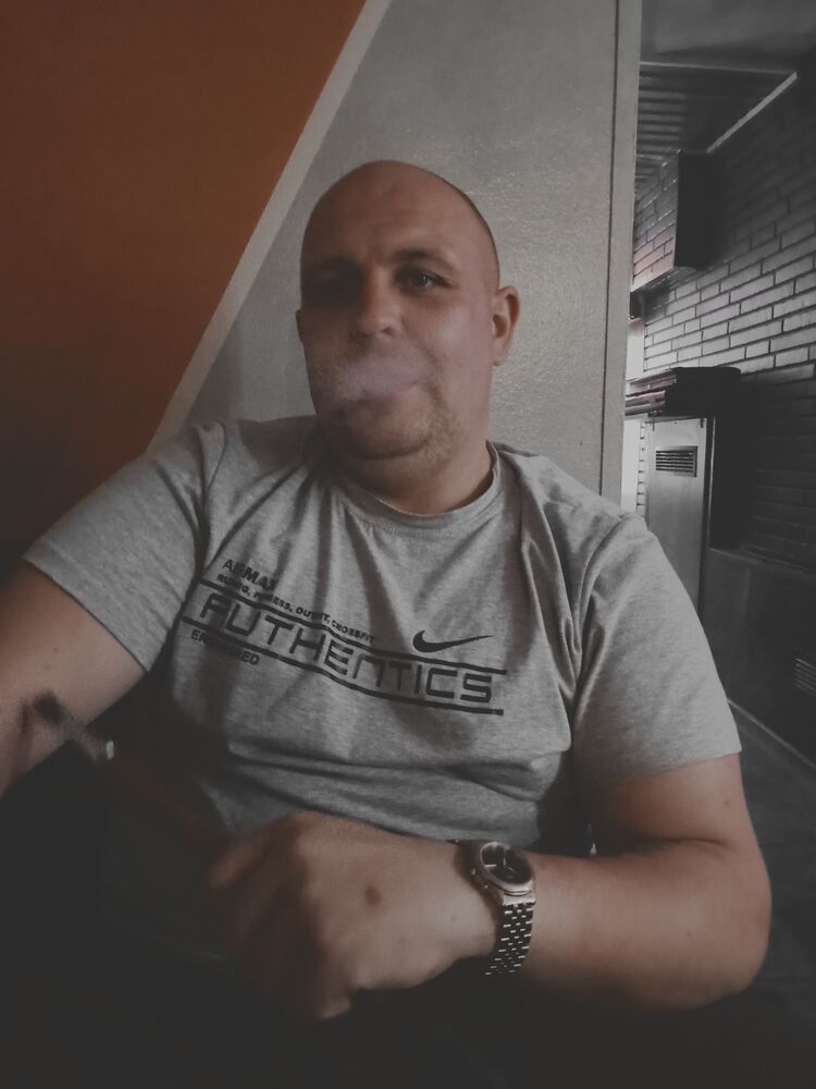  47068672  , 28 ,    