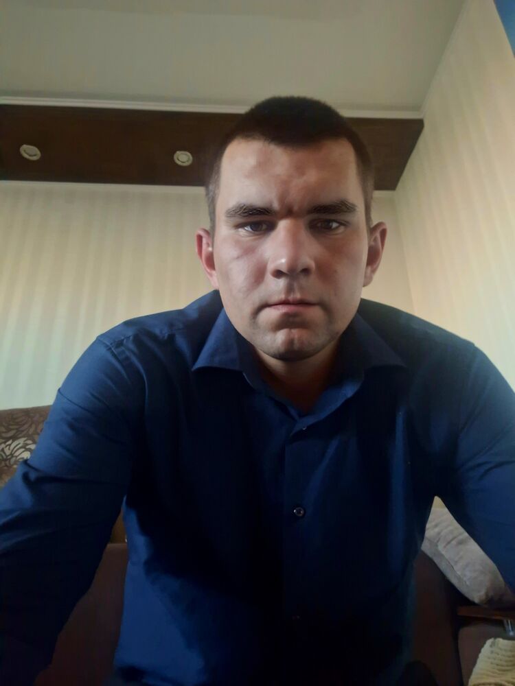  52732892  Sergey, 24 ,    