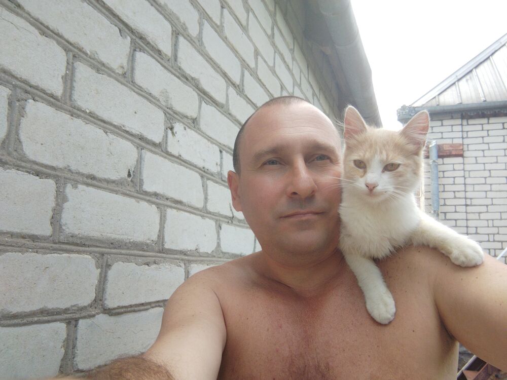  31207762  Amadey, 52 ,    