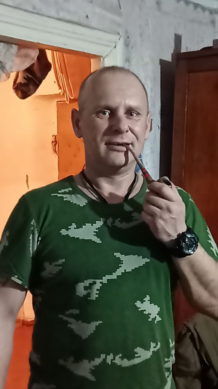  44495262  , 40 ,    
