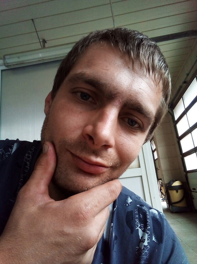  ,   Vladimir, 37 ,   ,   , c 