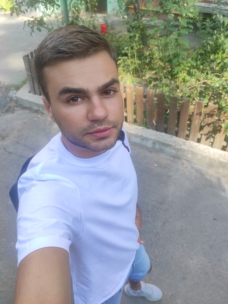  38137902  , 31 ,    