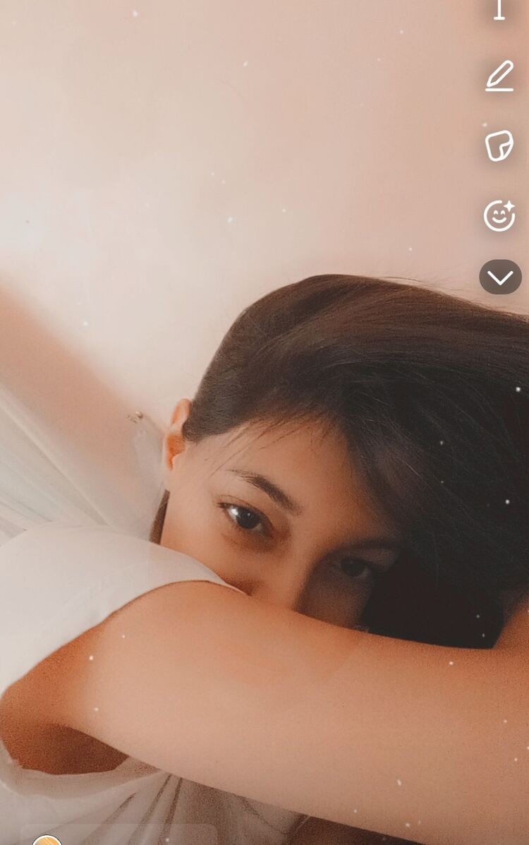  ,   Tamara, 19 ,   c 