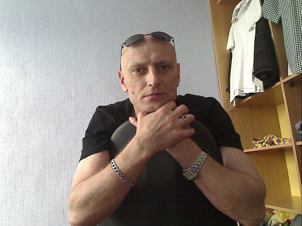  4615932  Oleg, 44 ,    --
