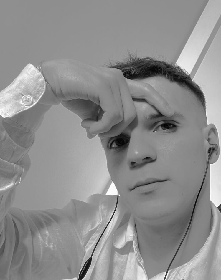  34511762  Den, 31 ,    