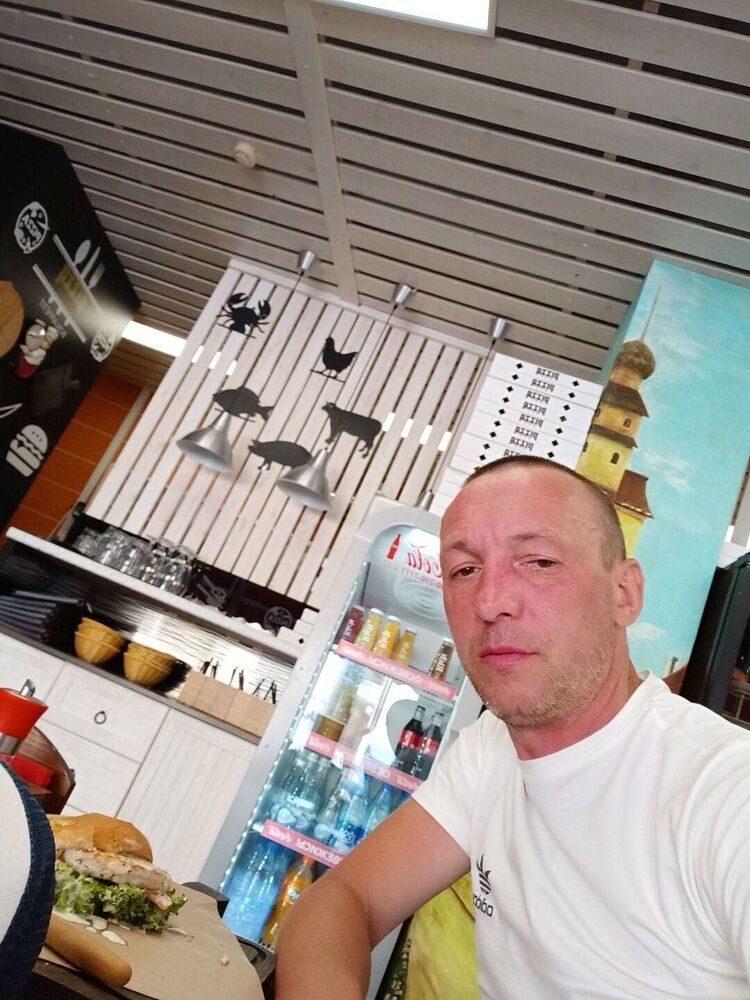  31330722  , 40 ,    