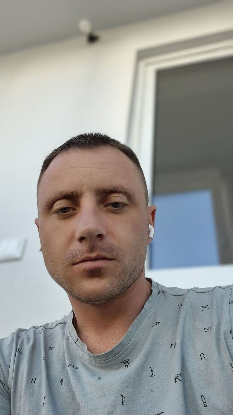  43232402  , 33 ,    
