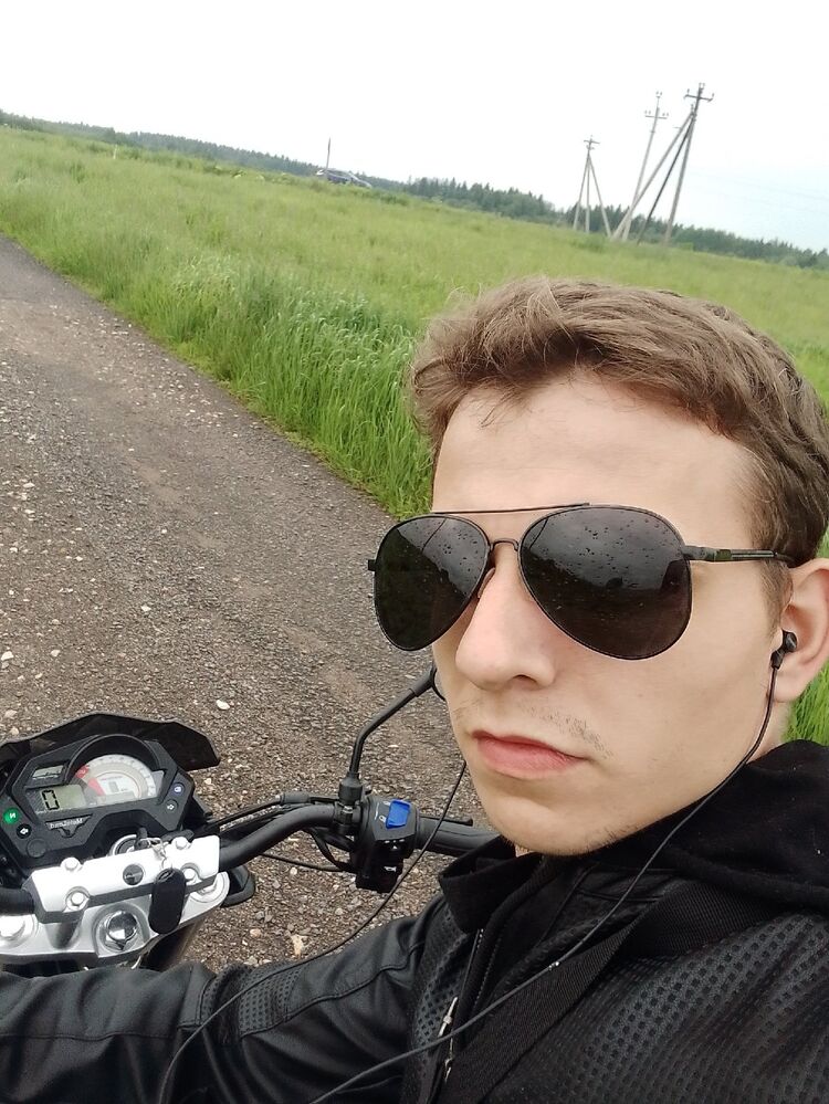  37560602  , 27 ,    