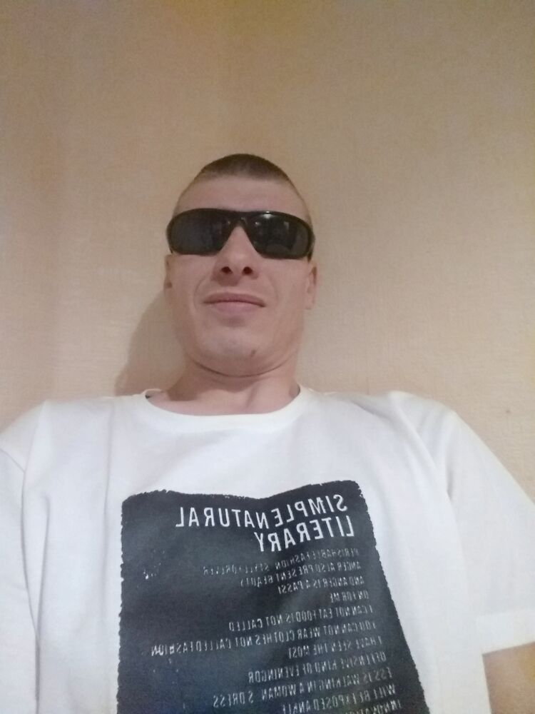  31898992  , 35 ,     