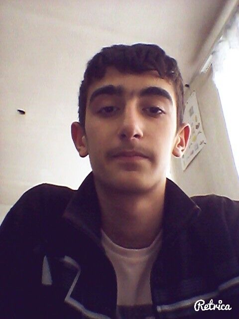  5019792  Narek, 29 ,    