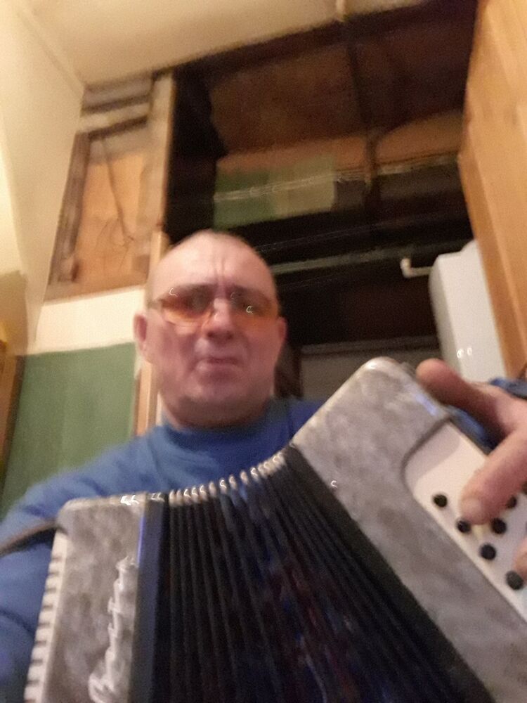  18409482  , 54 ,    -