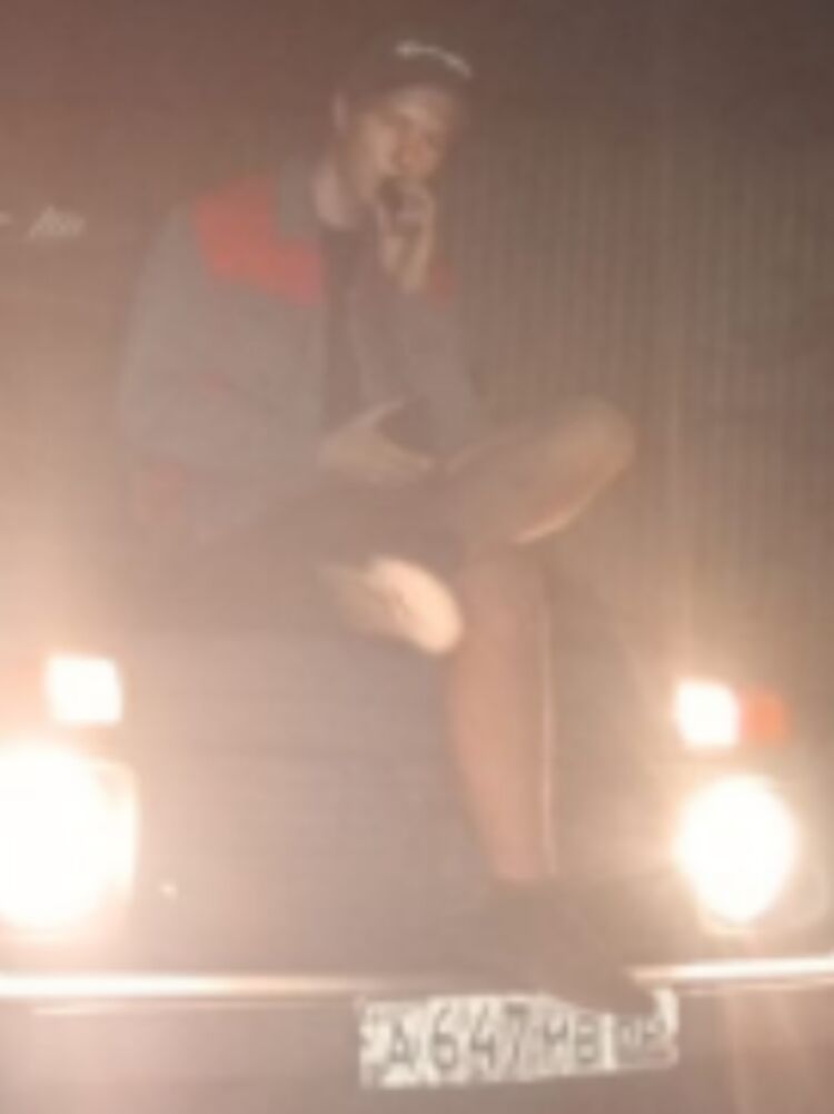  46023882  , 22 ,    