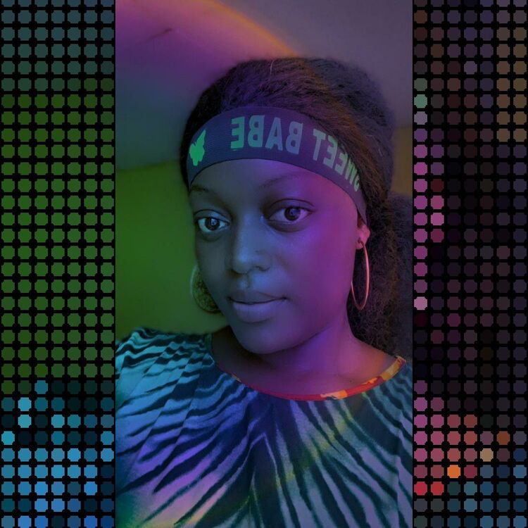 ���������� ���������, ���� ������� Leila, 23 ����, ������������ ��� ����� � ���������, c�������� ���������