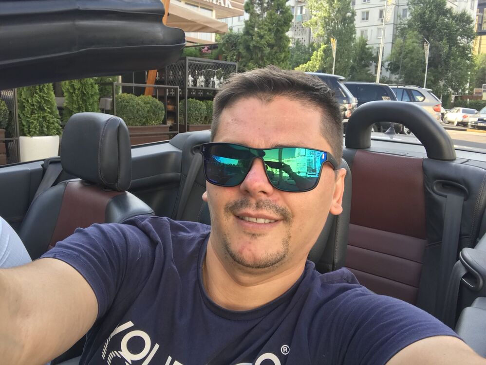  ,   Mihail, 43 ,   ,   