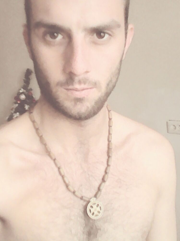  6902512  Gurami, 35 ,    