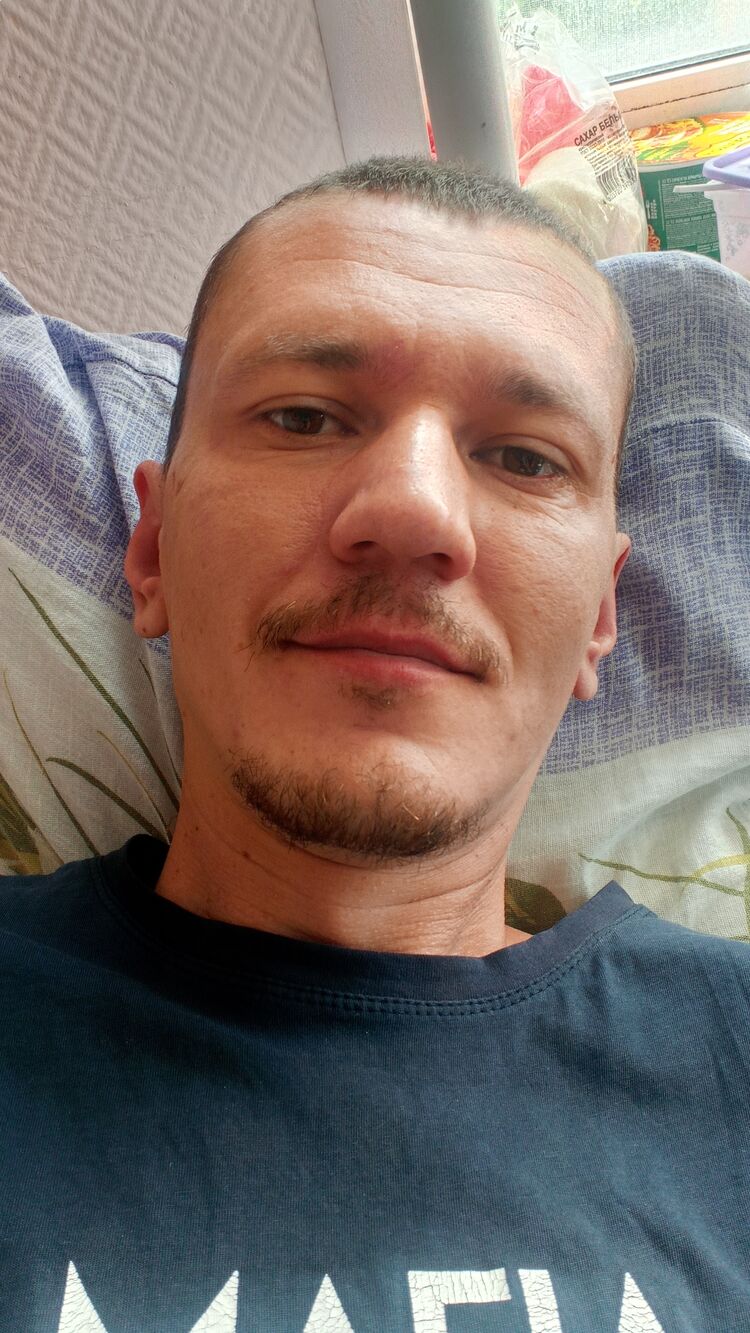  40369802  , 35 ,     