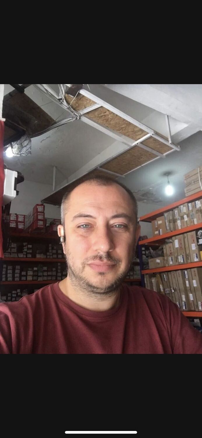  44362942  Murat, 45 ,    