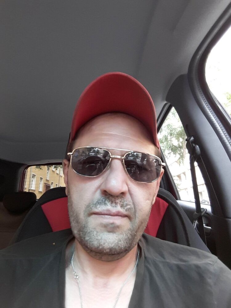  16145292  Jakob, 50 ,    