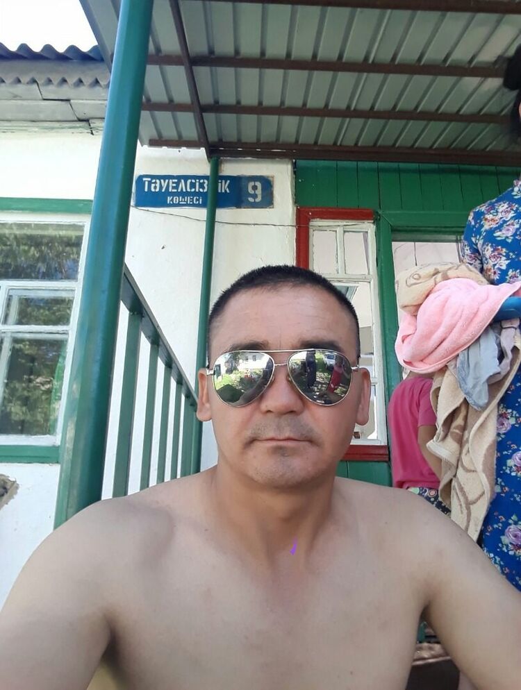  16902532  , 44 ,    