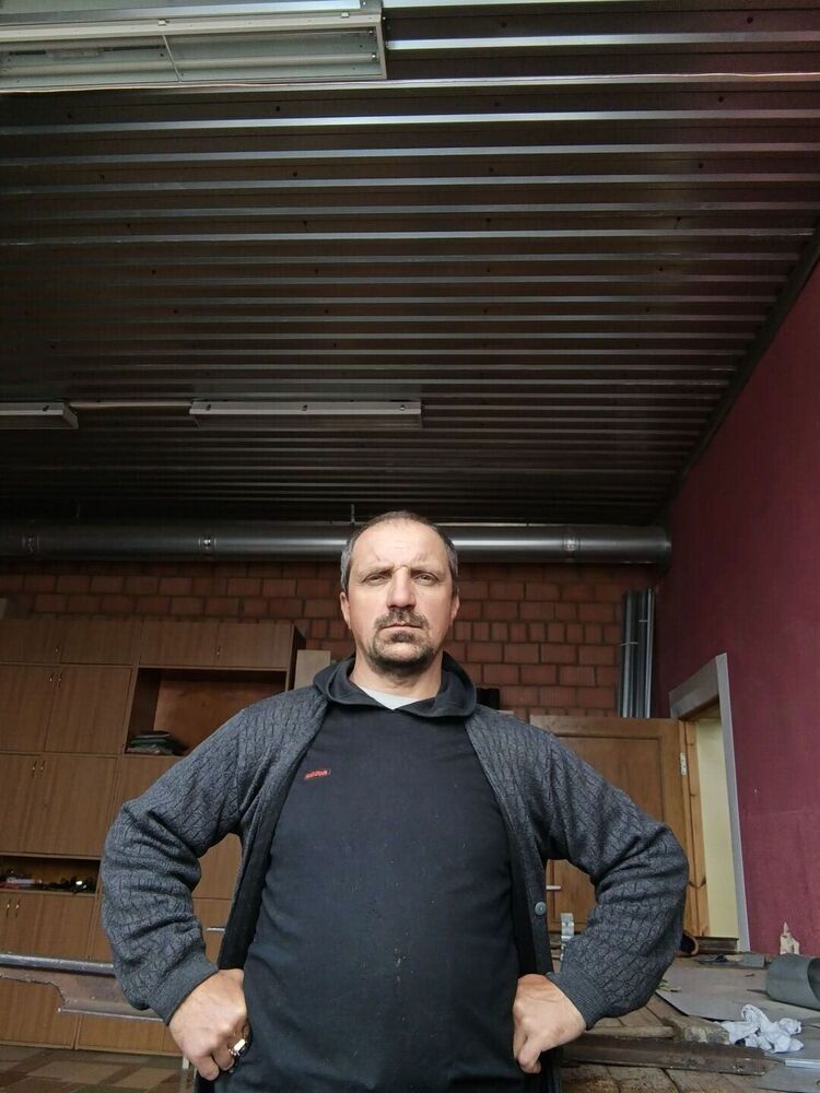  53519902  , 51 ,    