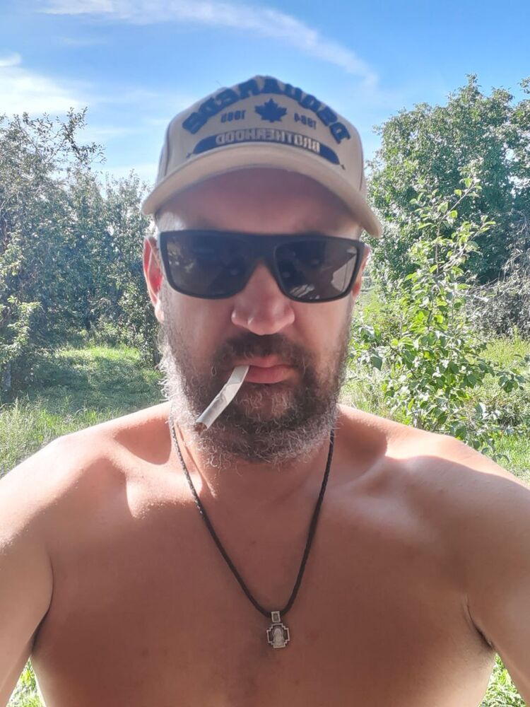  45747962  , 48 ,    
