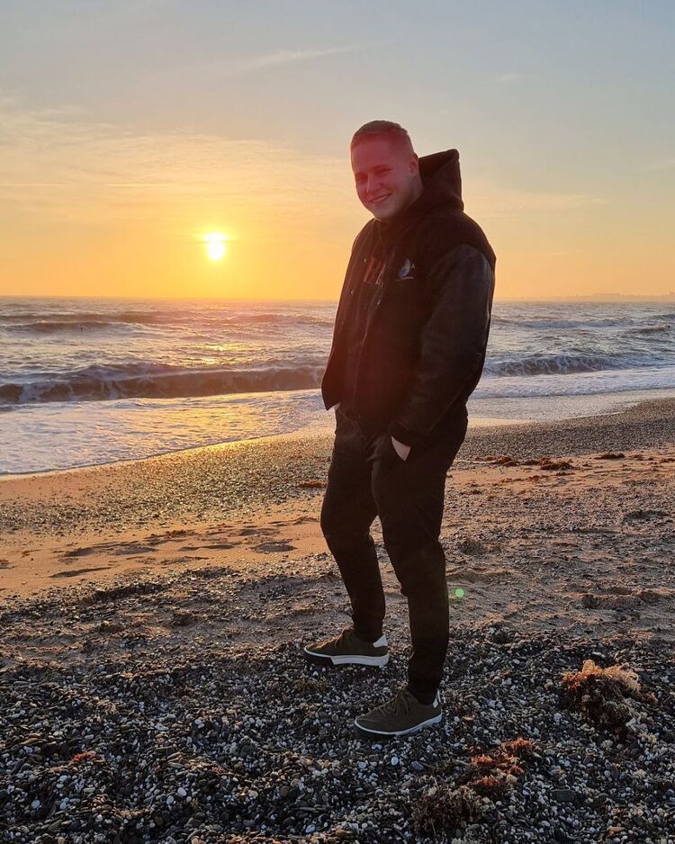 ���� 24829352 ����� ����, 25 ���, ���� ���������� � �������