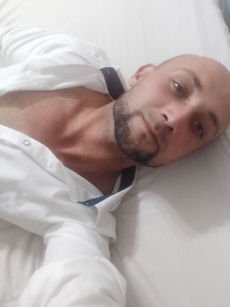  38594762  , 32 ,    