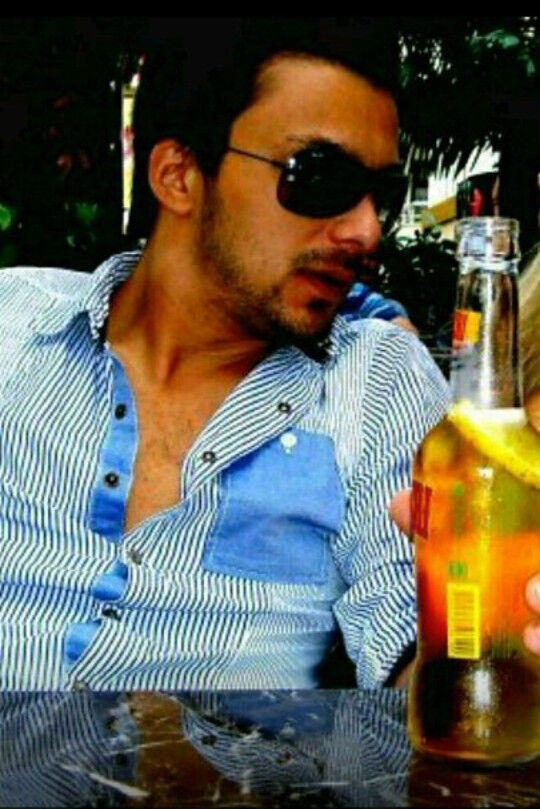  ,   Ahmed, 40 ,   ,   , c 