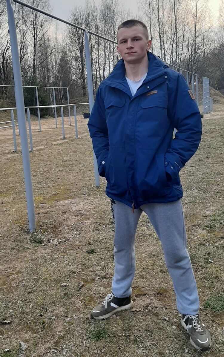  20660662  , 33 ,    