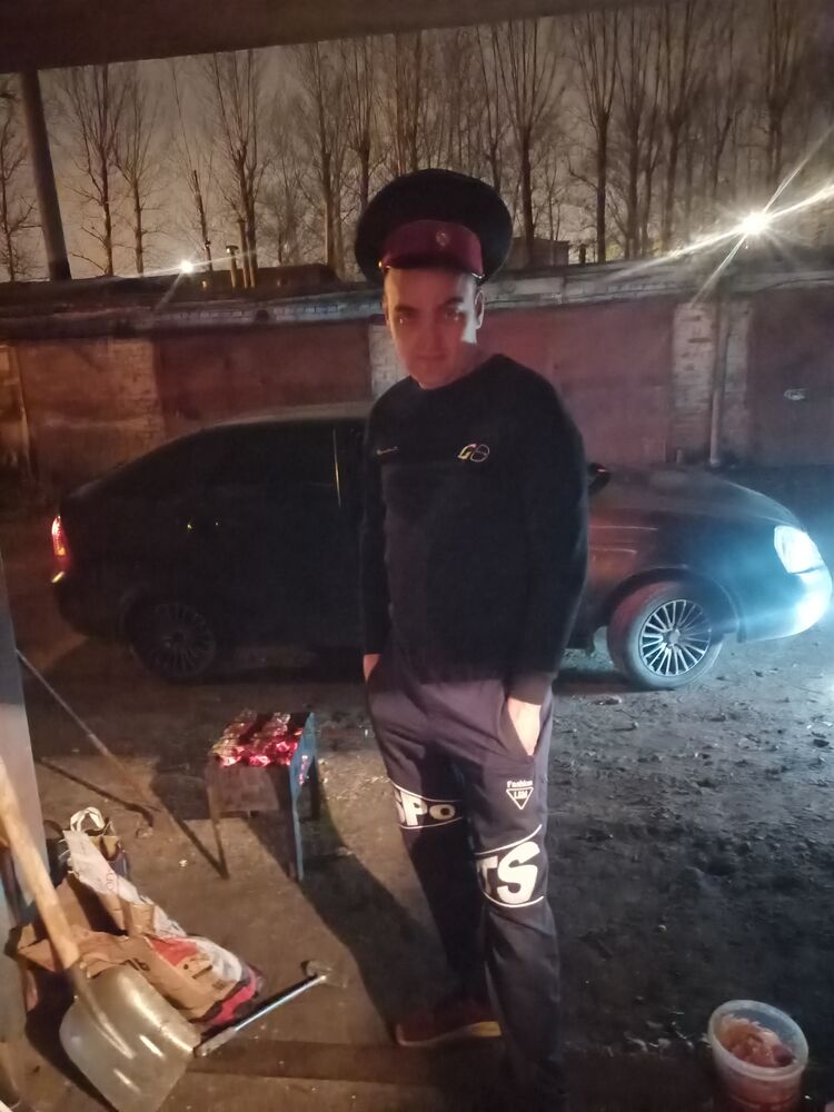  42702782  , 34 ,    