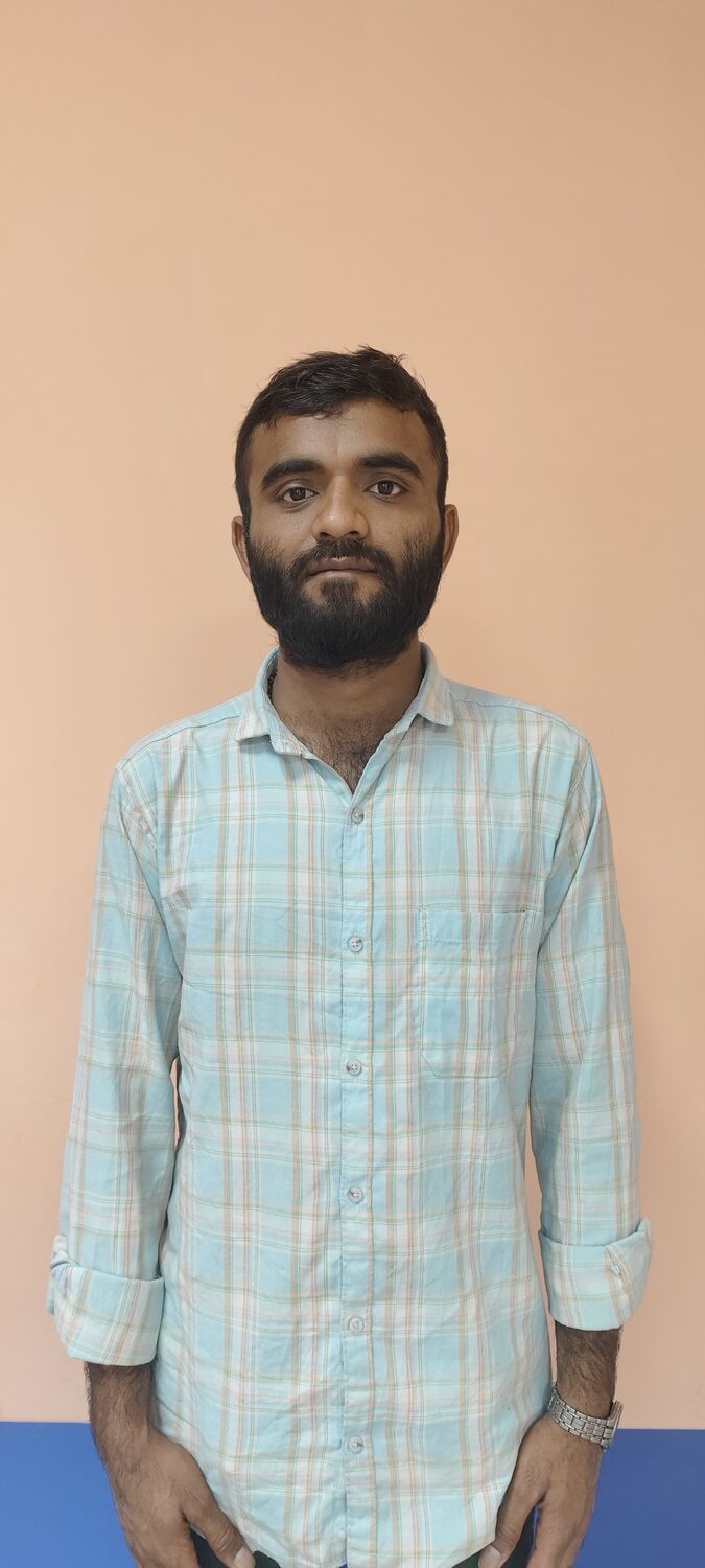 ���� 52110052 ����� Akhil, 25 ���, ���� ���������� � ������