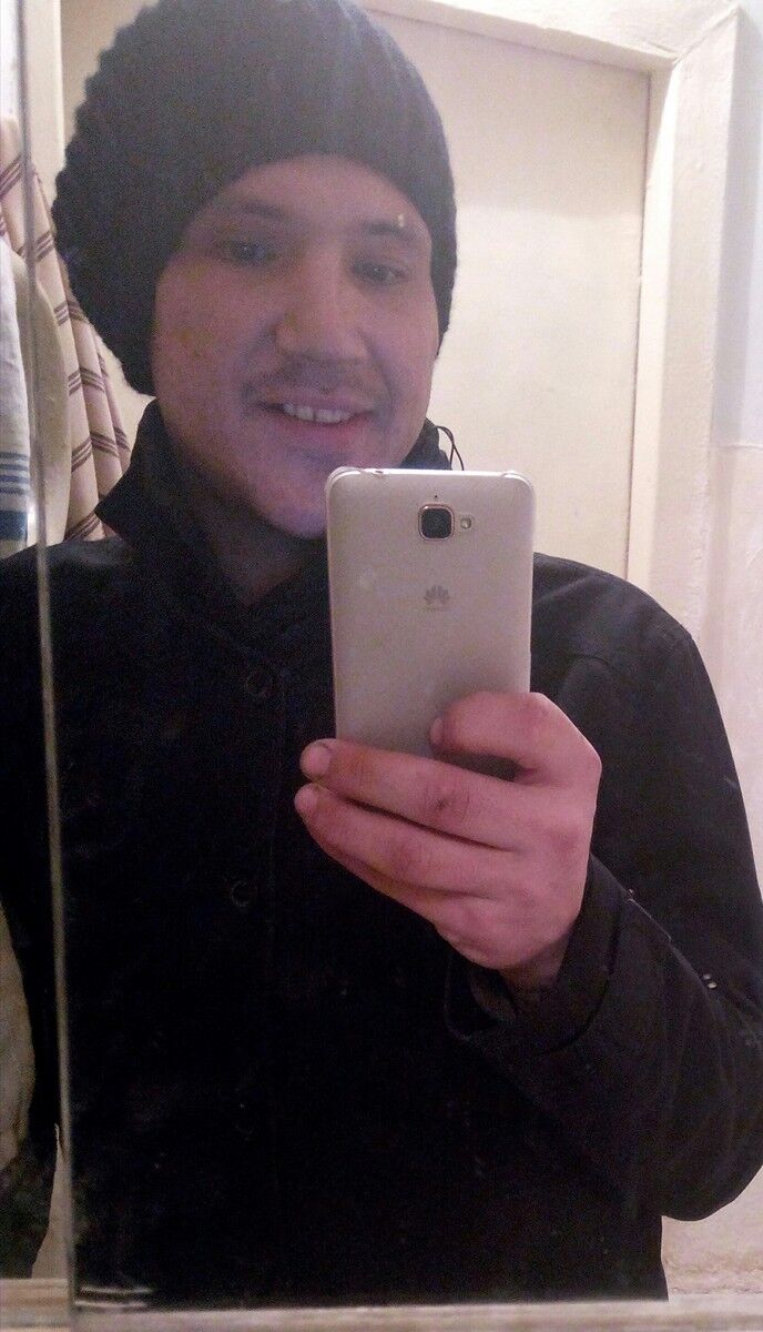  ,   Alex, 36 ,   