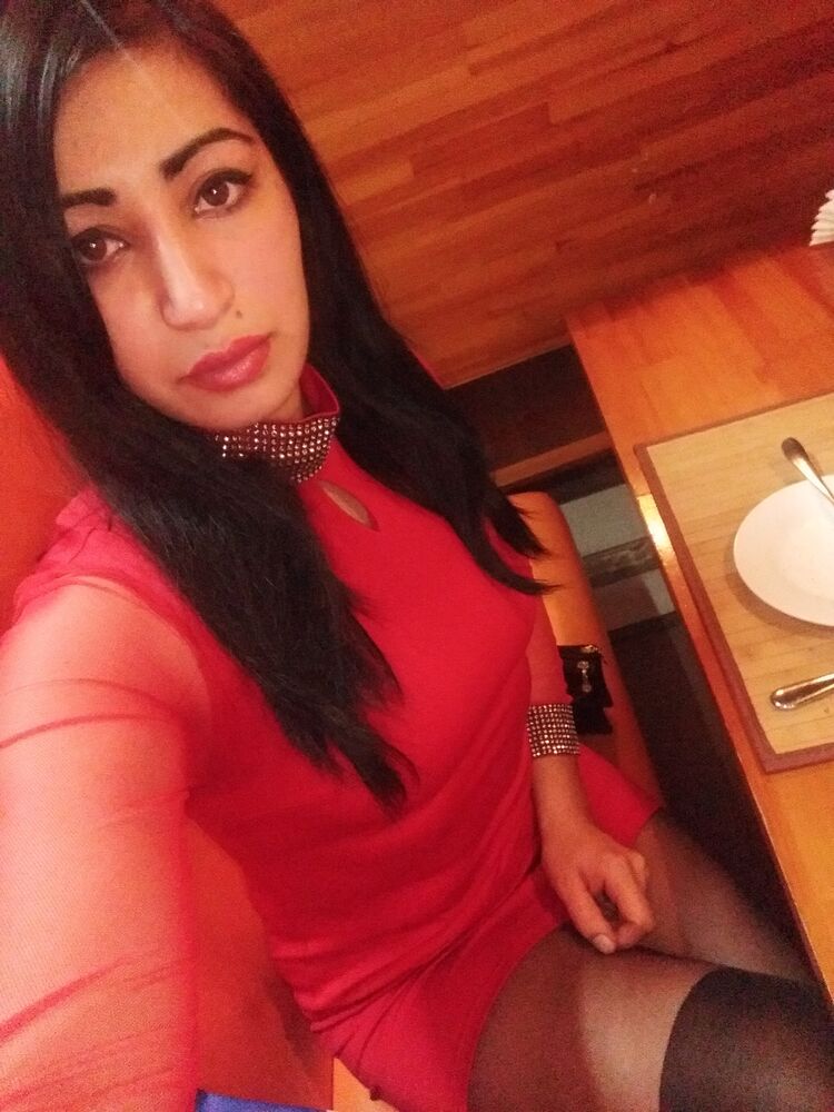  ,   Anna, 35 ,     , c , 