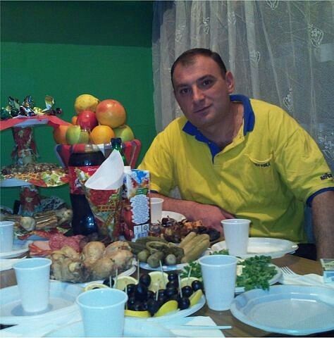  6526862  Artak, 47 ,    