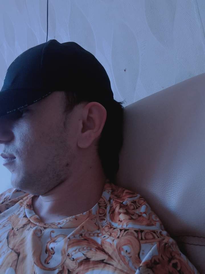 43596522  , 27 ,    