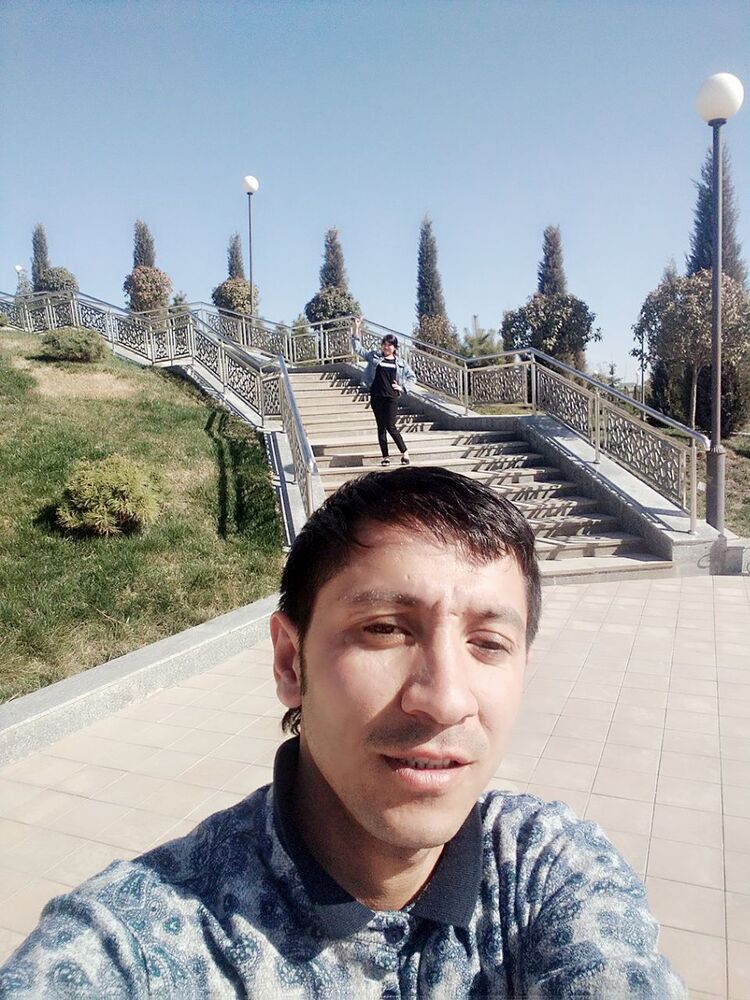 22637612  Sherzod, 35 ,    