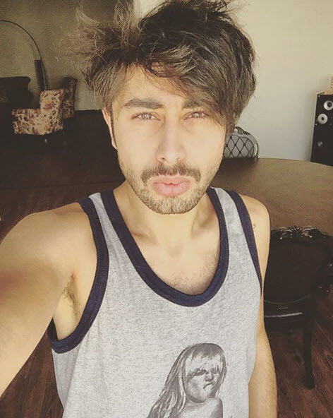  18231922  Farshad, 29 ,    Moscow