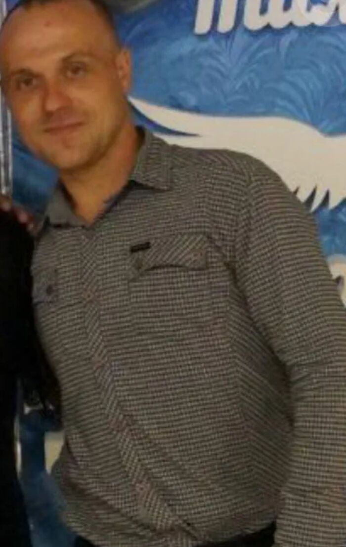  33312822  Maks, 35 ,    