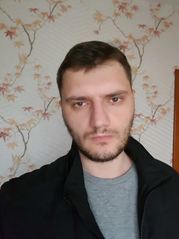  18051392  , 33 ,    