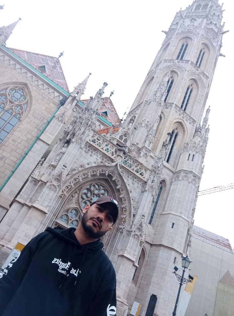  ,   Kevin, 34 ,   ,   