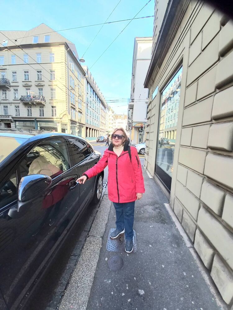  ,   Ludmila, 70 ,   ,   