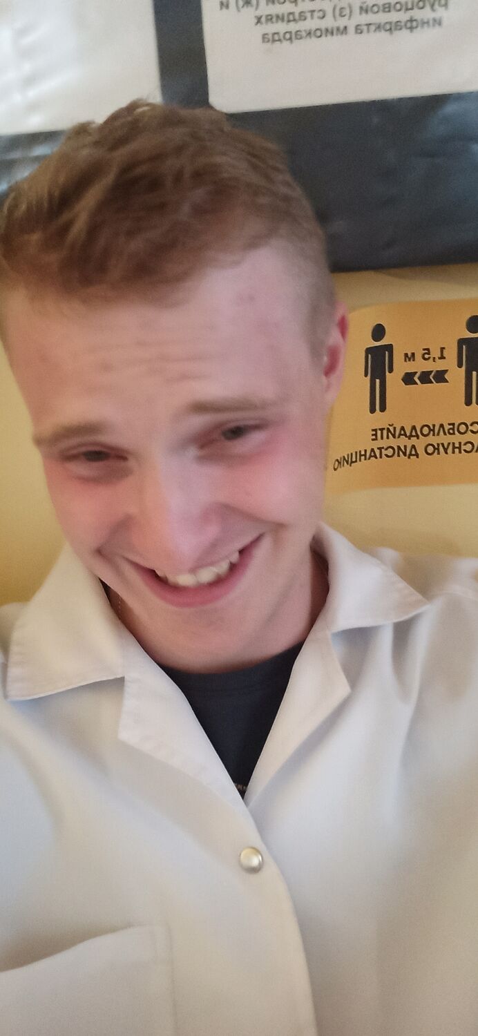  27620482  , 24 ,    -