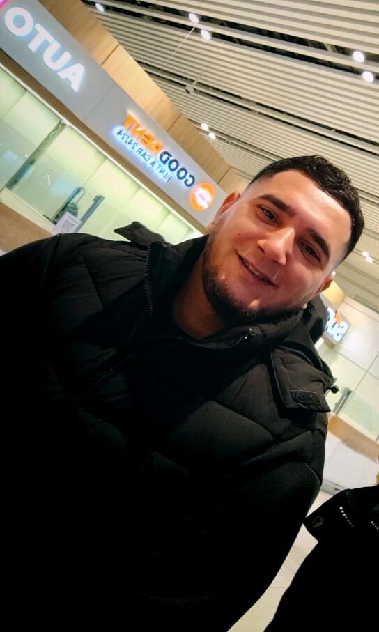  54558072  Nizami, 26 ,    